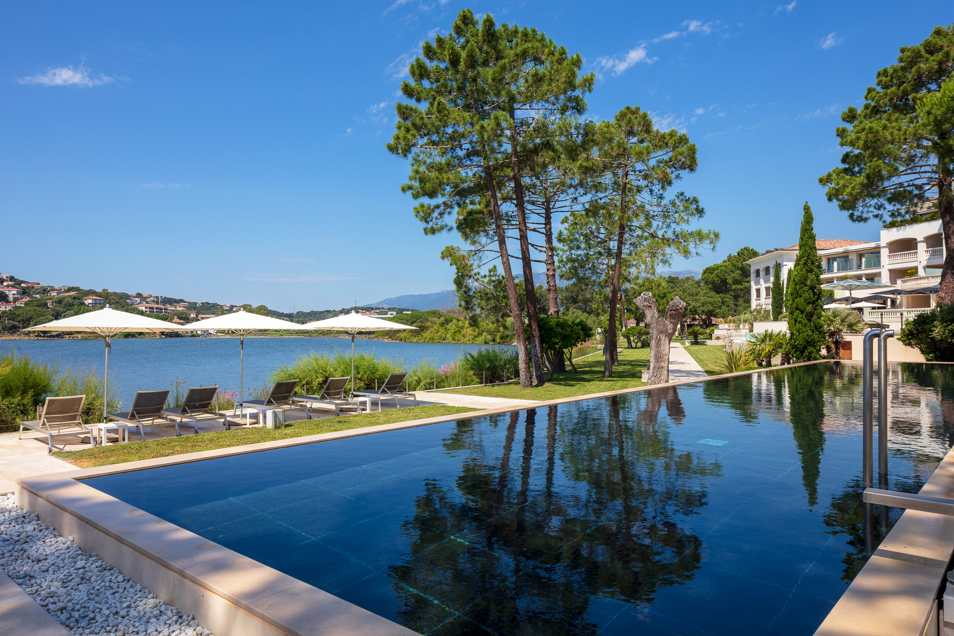 Photo - Le Don Cesar | Corsican wedding hall on the beach 3